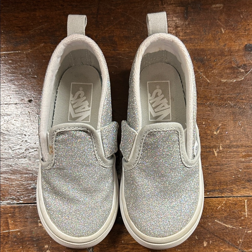 Vans Kids Sparkly Slip-On Sneakers - Silver Glitter - EUC